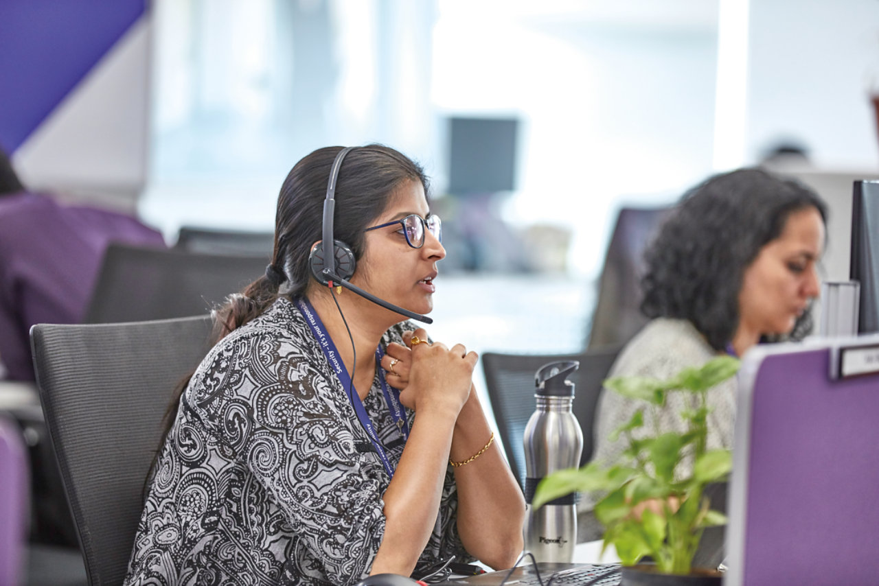 woman working in call centre