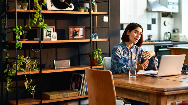 What are the differences between home and business broadband? 