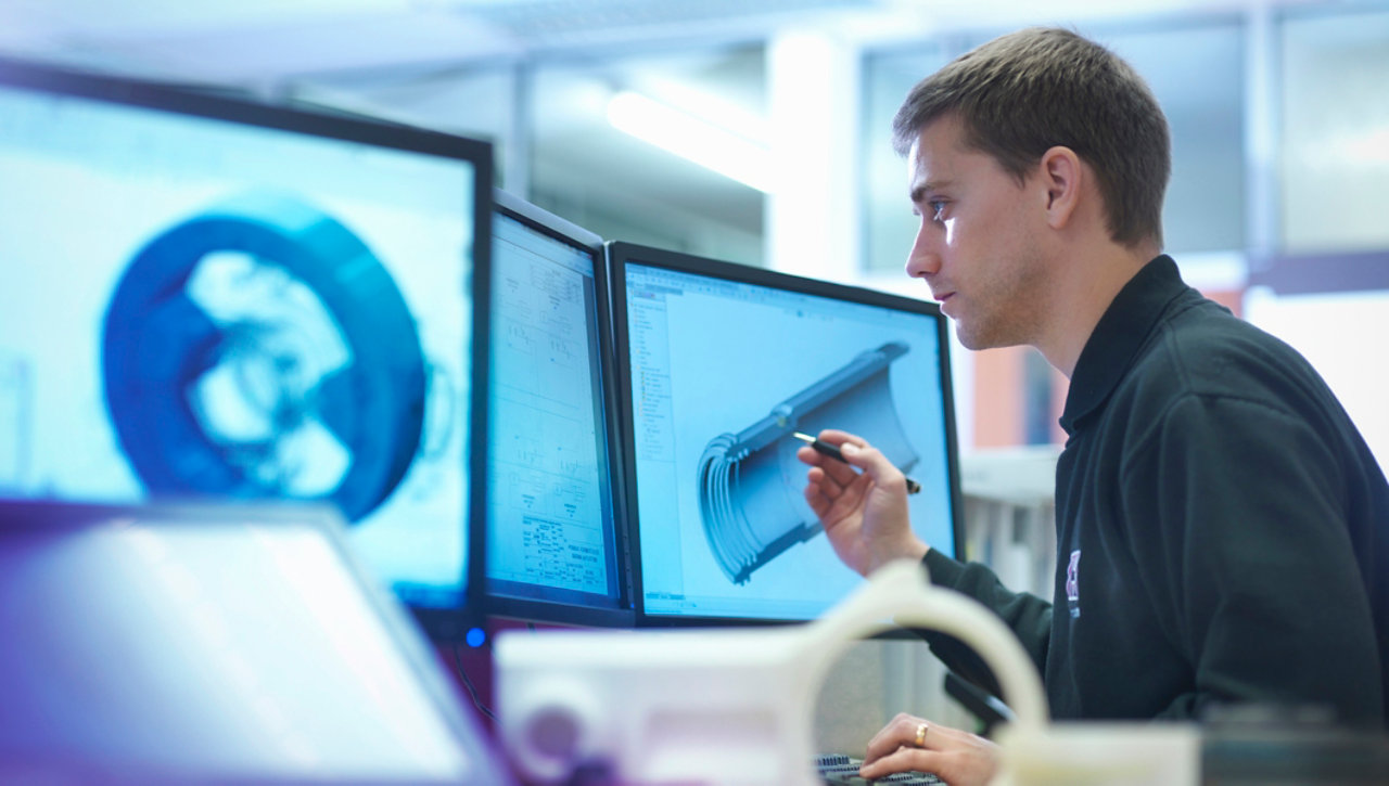 small-business-owner-in-the-office-working-with-ethernet-p2p