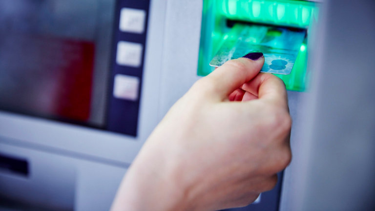 getting money out of atm