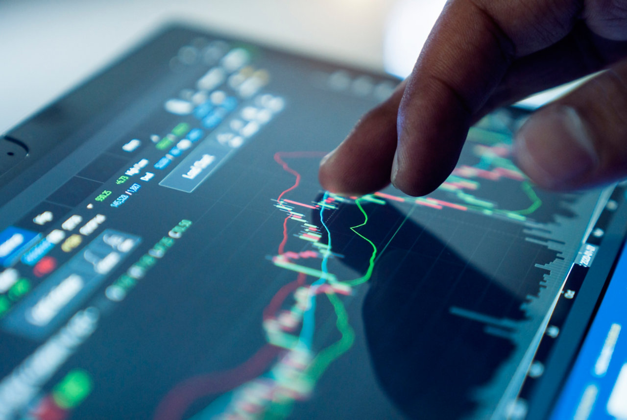 touchscreen showing graphs